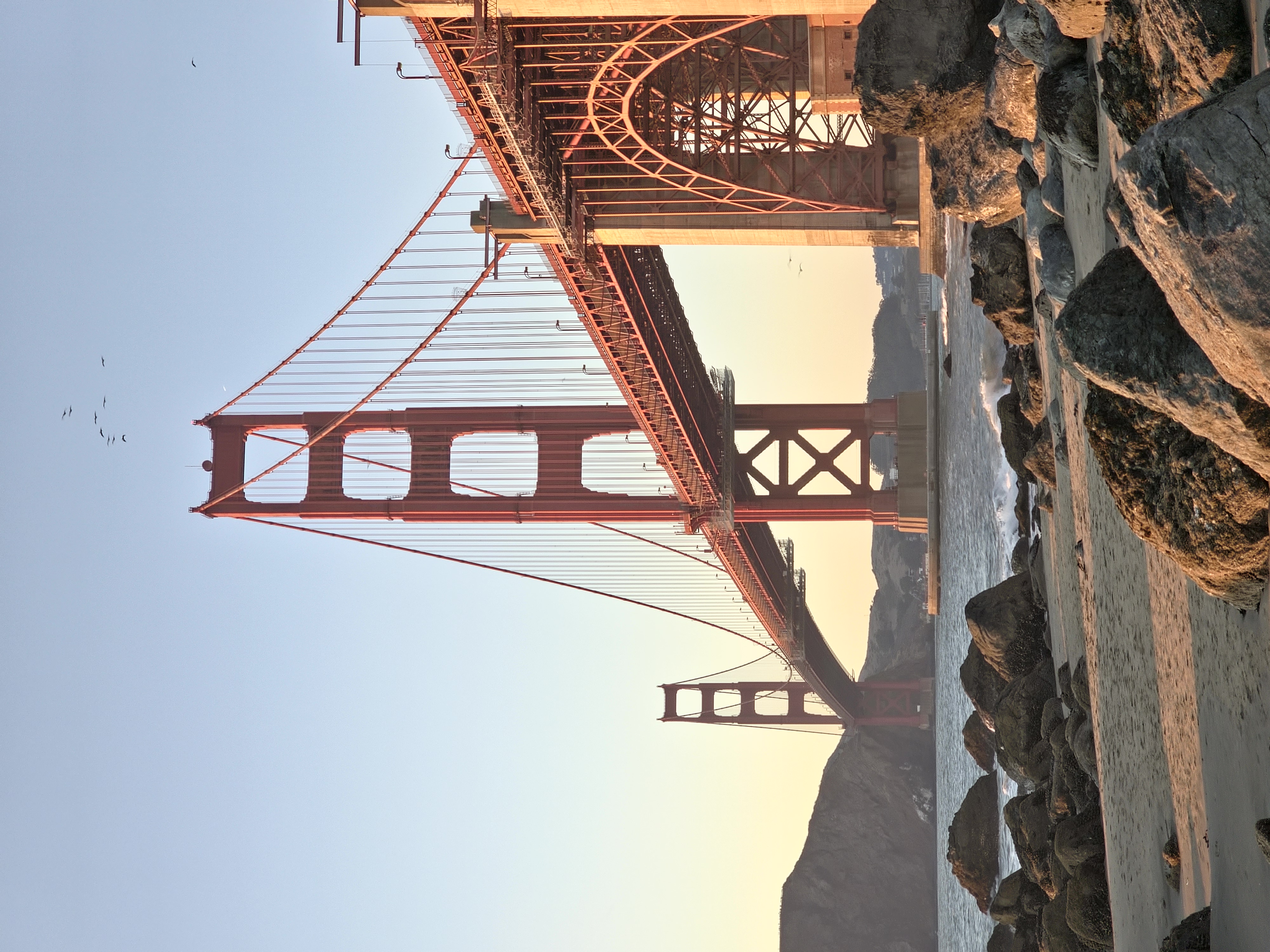 Il famosissimo Golden Gate Bridge a San Francisco.